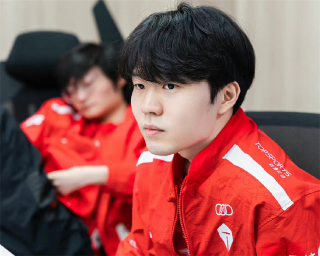  赛文奥特曼x12集全 kaiyun在线娱乐