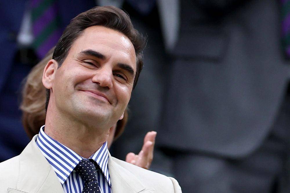 费德勒回归赛场，爆冷首场状态亮眼，阿森纳观众沸腾！(费德勒复出比赛)